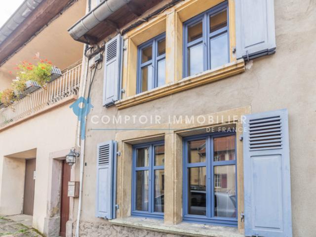 Jolie maison pleine d'authenticité dans le vieux Hombourg