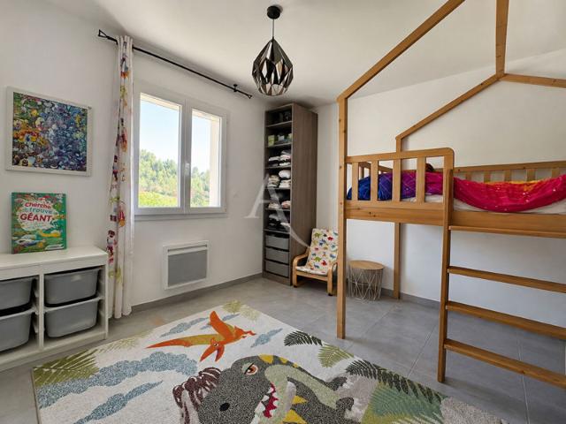 Jolie maison T4 proche du neuf !