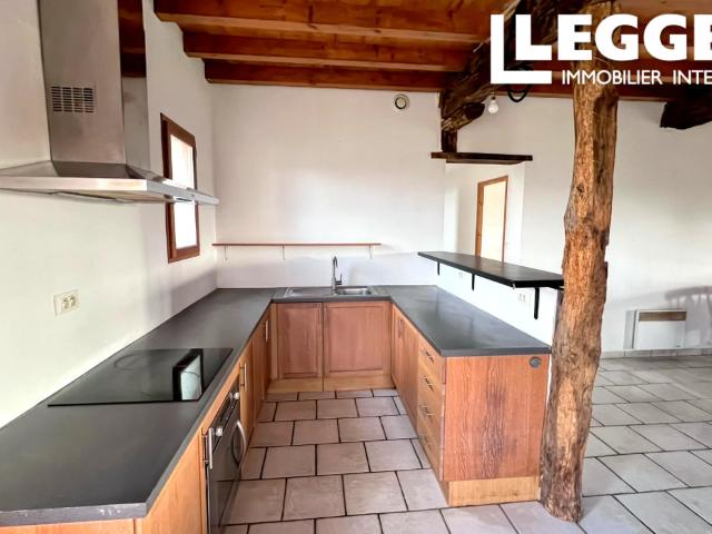 Maison Périgourdine à vendre à Saint Rémy – 5 chambres et jardin