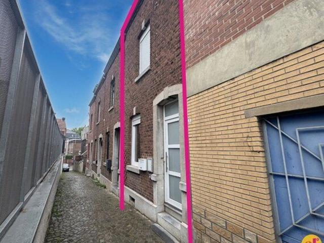 JOLIE PETITE MAISON MEUBLÉE 1CH AVEC TERRASSE LOCATION