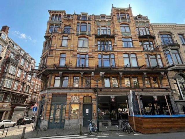 JOSAPHAT / LOUIS BERTRAND BRIGHT 2 BED APT 2 BALCONIES