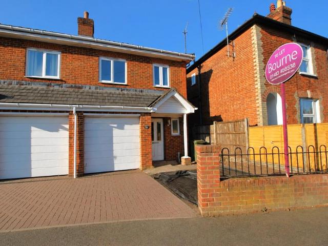 Josephs Road, Guildford, Surrey, GU1 3 bed semi detached house to rent £2,300 pcm £531 pw
