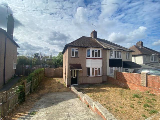 Joslin Road, Purfleet RM19, 3 bed property to rent, £1,800 pcm | PrimeLocation