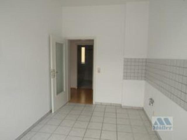 Jößnitzer Str. 141, Wohnung 6 ~~~ Balkon, Tageslichtbad mit Wanne