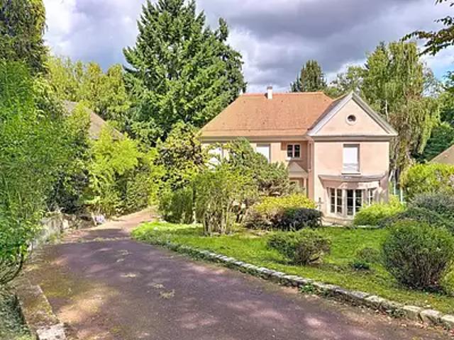 Jouy en Josas 78350 Achat / Vente maison 10 pièces t10 terrasse parking