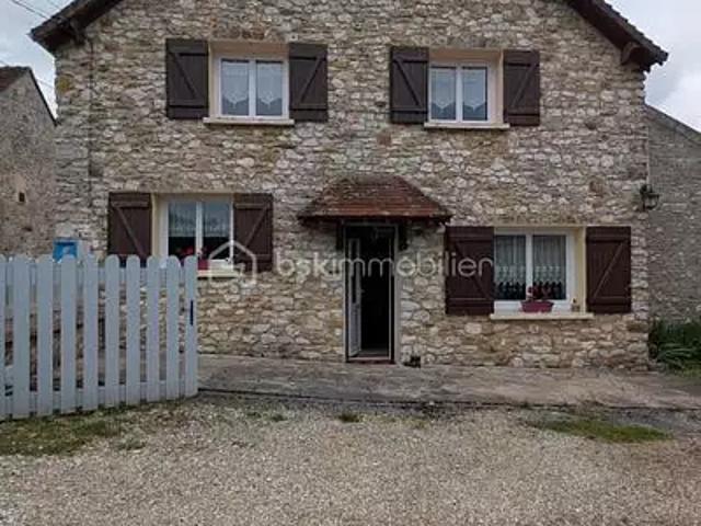 Jouy sur Morin 77320 Achat / Vente maison 5 pièces t5 terrasse cave