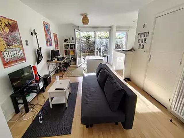 Joué lès Tours 37300 Location appartement 1 pièce t1 terrasse