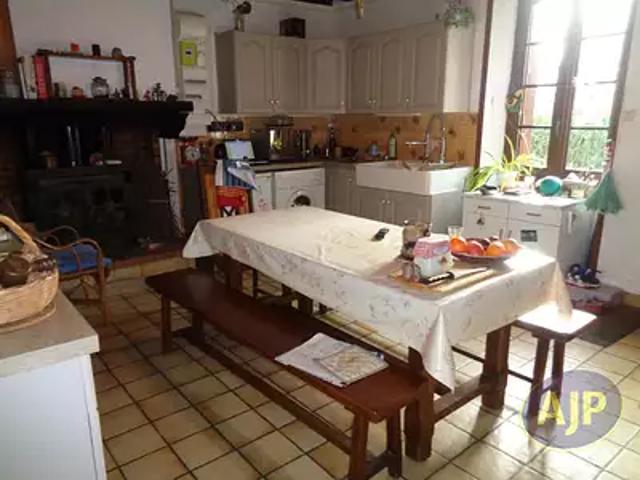 Joué sur Erdre 44440 Location maison 5 pièces t5 au dernier étage