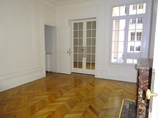 Jouffroy, 75017, 3 pièces, 92.17 m2