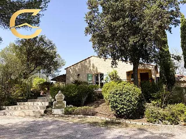 Jouques 13490 Achat / Vente maison 5 pièces t5 au dernier étage terrasse