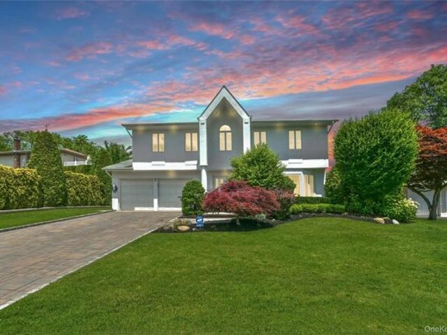 Joy Dr, Manhasset Hills, Home For Sale