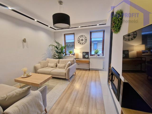 Sprzedam komfortowe 3 pokojowe mieszkanie 66 m² w Józefosławiu