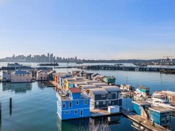 Jnw04 415 Esplanade W, North Vancouver, BC, V7M 1A7 house for sale | Listing ID R3087 | Royal LePage