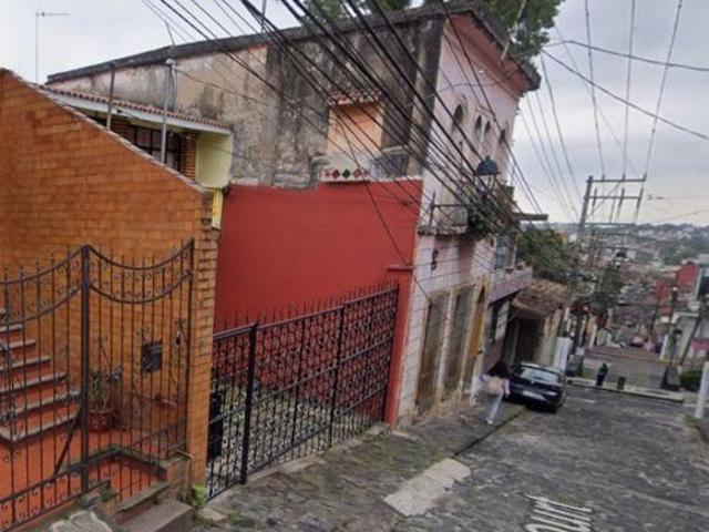 JP Amplia casa en Xalapa, veracruzm en Etapa de Remate