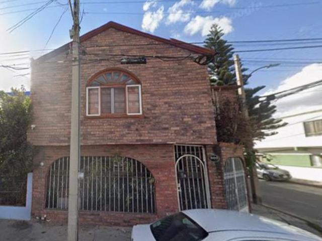 JP Casa en Col el Paseo, a 5 minutos del estadio de futbol en San Luis Potosi