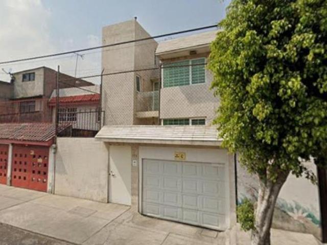JP Casa en Valle de Aragon, Ecatepec en REMATE