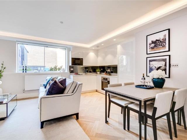 Jumeirah Lowndes Hotel, Halkin Arcade, London, SW1X 8JT, United Kingdom | 2 bed apartment for rent #128034576 | Rentberry