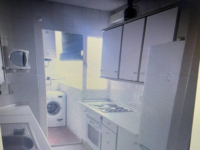Junto Constitución ideal Estudiantes muy bien ubicada vivienda en Avenida de Madrid de 3 dormitorios
