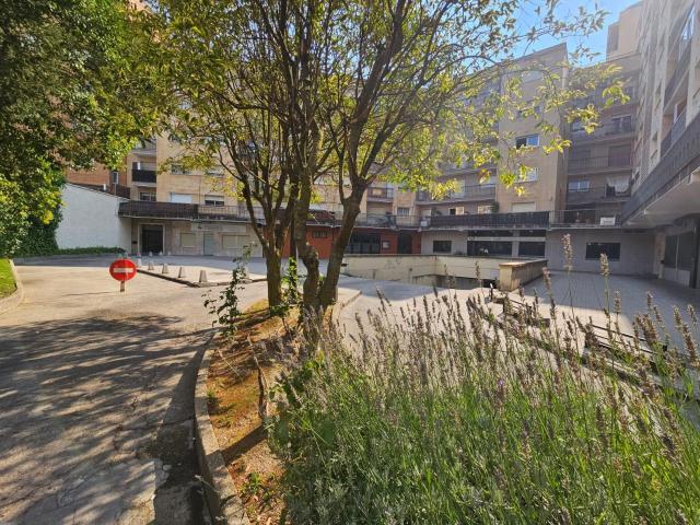 Junto Plaza de España y Alamedilla, 3 Dormitorios