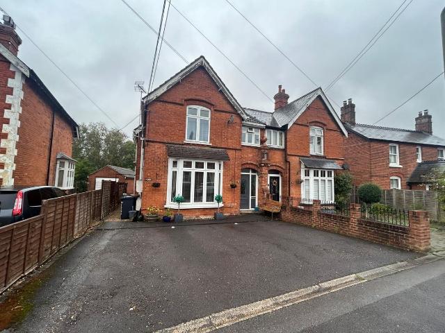 Junction Road, Andover SP10, 1 bed flat to rent, £850 pcm | PrimeLocation