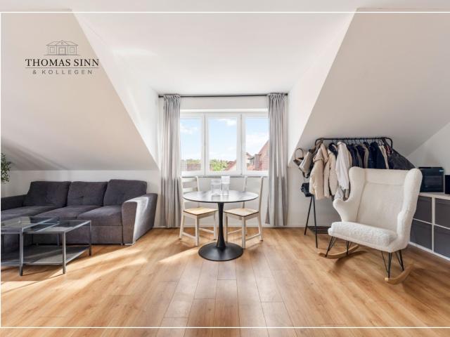 Jung. Modern. Energieeffizient. – Dachgeschosswohnung mit Balkon & Stellplatz