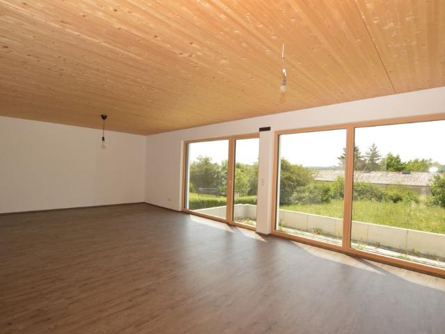 Junges & hochwertiges EFH perfekt für das Paar! Lauterhofen