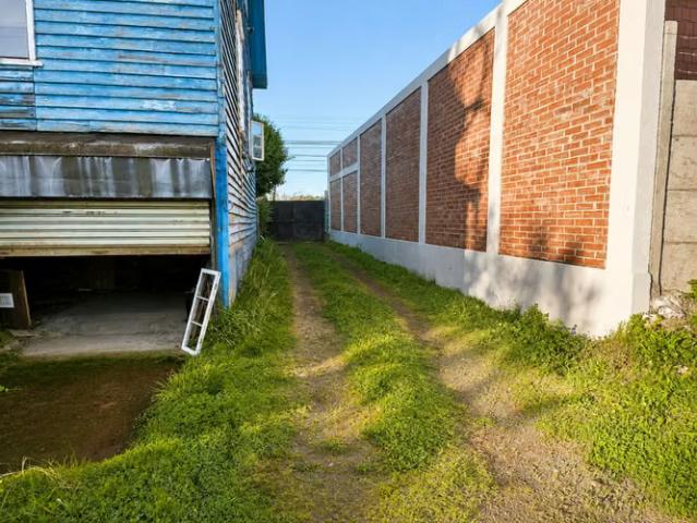 Junio 2026 | Venta amplia casa con destino comercial, Rio negro | 7 dormitorios por 8300.00 en Río Negro