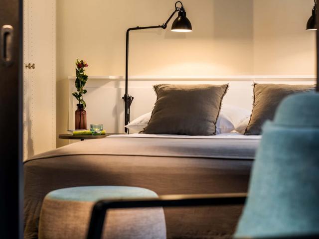JUNIOR SUITE APARTMENTS
