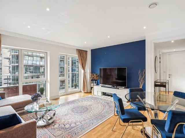 Juniper Drive, London, SW18 2 bed apartment to rent £3,250 pcm £750 pw