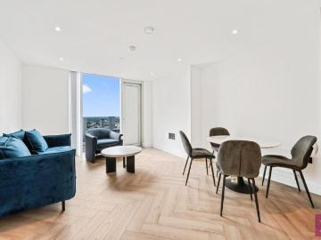 Juniper Drive, London SW18, 3 bed flat to rent, £5,850 pcm | PrimeLocation