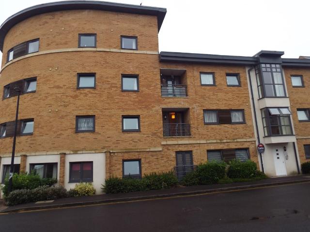 Juniper House, Swindon SN1, 2 bed flat to rent, £1,000 pcm | PrimeLocation