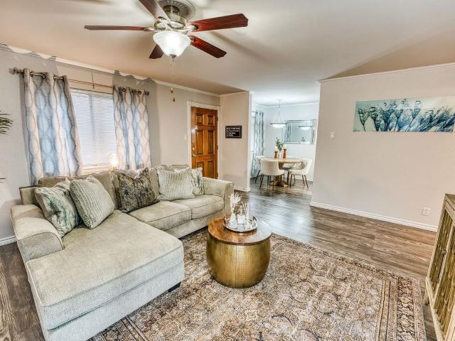 Juniper Springs Apartments 1 Bedroom Apartment for Rent at 3500 Greystone Dr, Austin, TX 78731