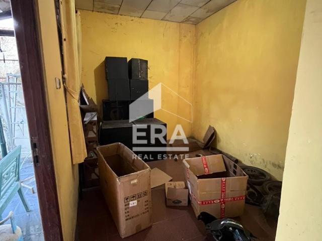 JUAL Rumah Nyaman Siap Huni Hanya 4 Menit ke Alun di Pangeran Syarif Jepara