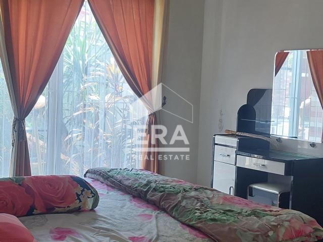 Jual rumah candi golf