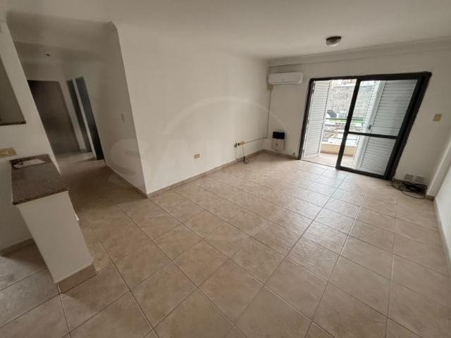 Juan de Garay 2600, Centro