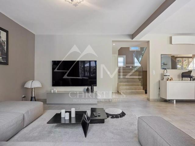 Juan les Pins Villa entièrement rénovée, emplacement excep. 201m² Juan les Pins