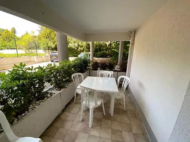 Juan les Pins 06160 Location appartement 2 pièces t2 terrasse