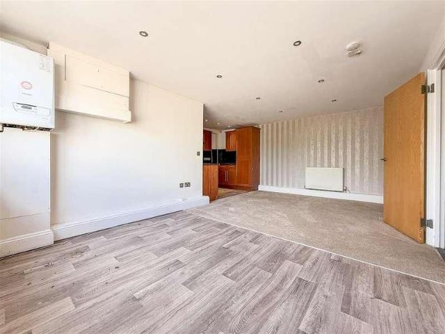 Jubilee Avenue, Paulsgrove, PO6