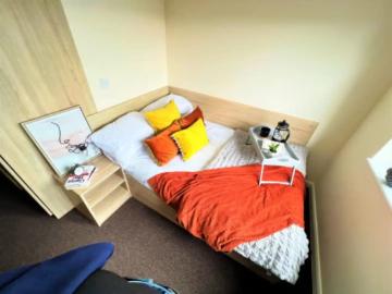 Jubilee Court, Preston Has an Apartment