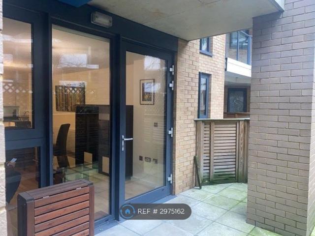 Jubilee Heights, London SE10, 2 bed flat to rent, £2,200 pcm | PrimeLocation