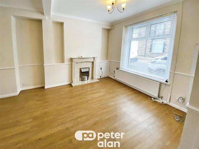 Jubilee Road, Aberdare CF44, 3 bed terraced house to rent, £800 pcm | PrimeLocation