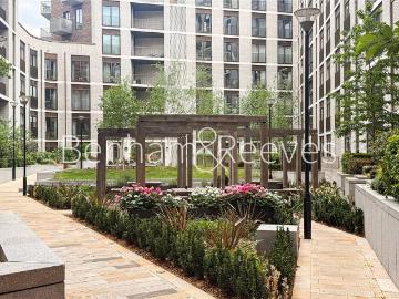 Jubilee Walk, London WC1X 2 bed apartment to rent £4,500 pcm £1,038 pw