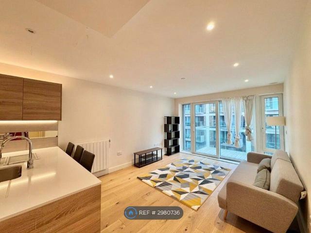 Judde House, London SE18, 1 bed flat to rent, £1,950 pcm | PrimeLocation