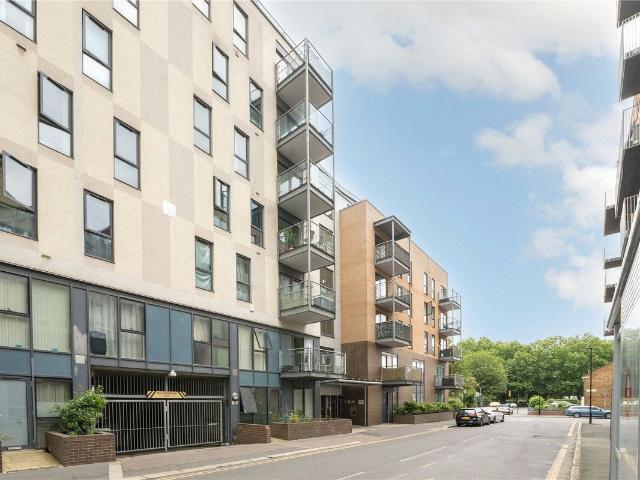 Jude Street, London E16, 1 bed flat to rent, £1,800 pcm | PrimeLocation