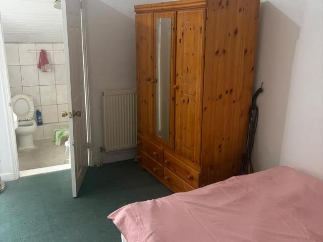 Judge Street, Watford WD24 1 bed in a house share to rent £700 pcm £162 pw