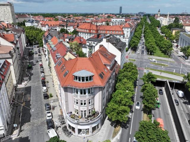 Jugendstil trifft auf Moderne Stilvoller Altbau im Herzen von Neuhausen