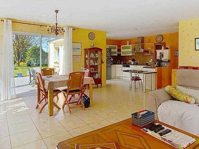 JUIGNE DES MOUTIERS: Maison de 118m²