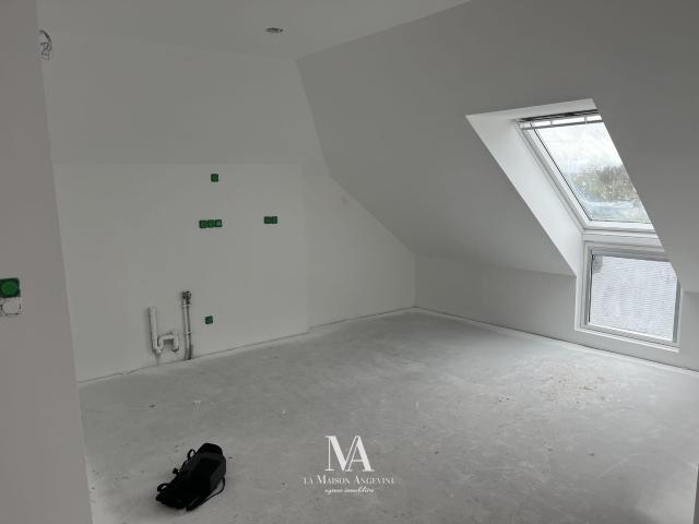 JUIGNÉ SUR LOIRE APPARTEMENT T4 AVEC ASCENSEUR
