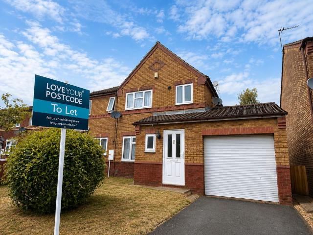 Julie Croft, Bilston WV14, 3 bed semi detached house to rent, £1,300 pcm | PrimeLocation