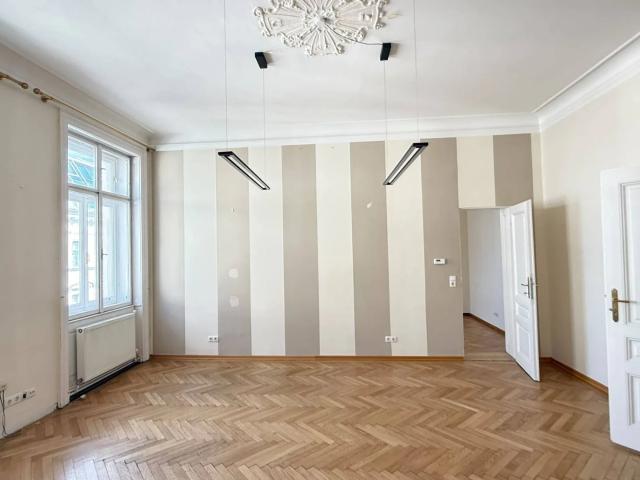 Julius Tandler Platz: 2,5 Zimmer BÜRO mit hohen Decken zur Miete